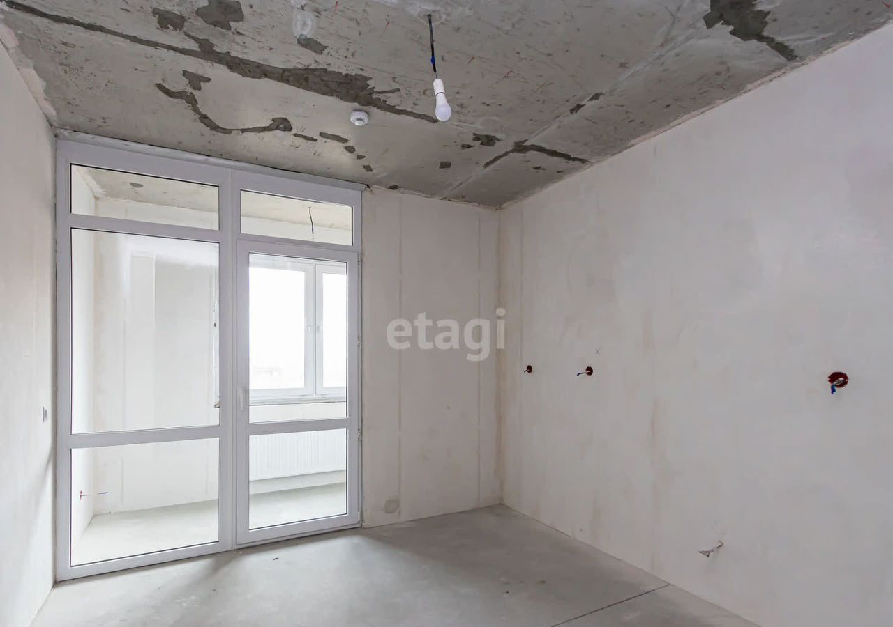 квартира г Тюмень р-н Калининский ул 9 Января 160к/1 фото 2