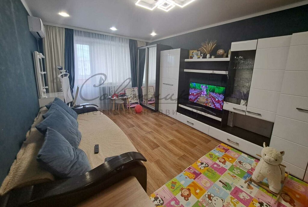 квартира г Старый Оскол микрорайон Королёва 1А фото 1