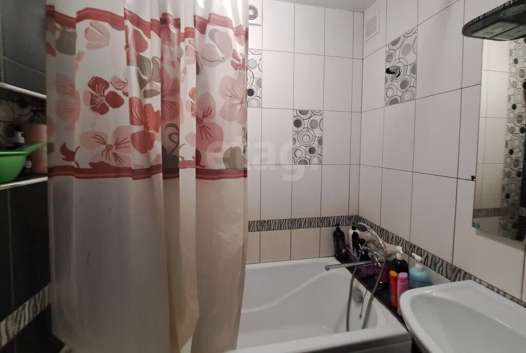 квартира г Майкоп ул 12 Марта 142 фото 2