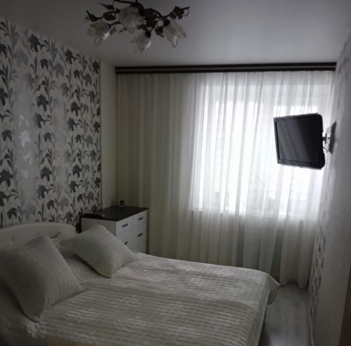квартира г Тольятти р-н Автозаводский ул Юбилейная 2 фото 2
