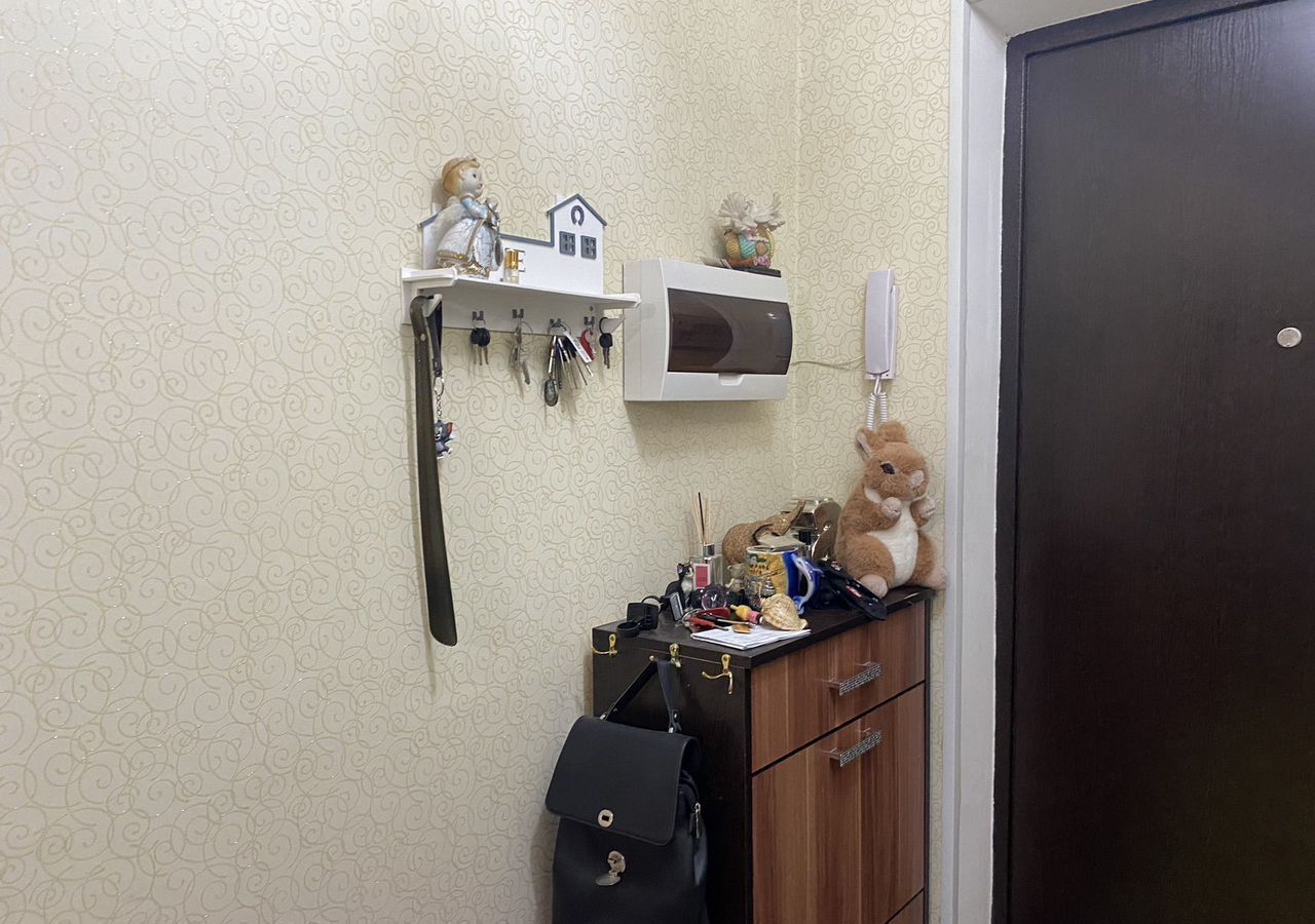 квартира г Волгоград р-н Дзержинский район Семь Ветров ул 8-й Воздушной Армии 14 фото 8