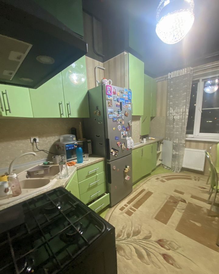 квартира г Волгоград р-н Дзержинский район Семь Ветров ул 8-й Воздушной Армии 14 фото 14
