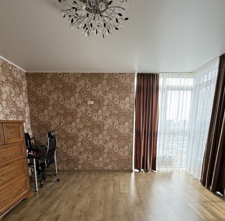 квартира г Омск р-н Кировский б-р Архитекторов 2 фото 1