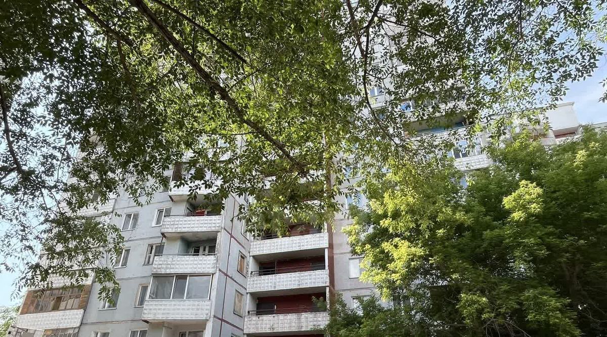 квартира г Омск р-н Кировский б-р Архитекторов 3/11 фото 10