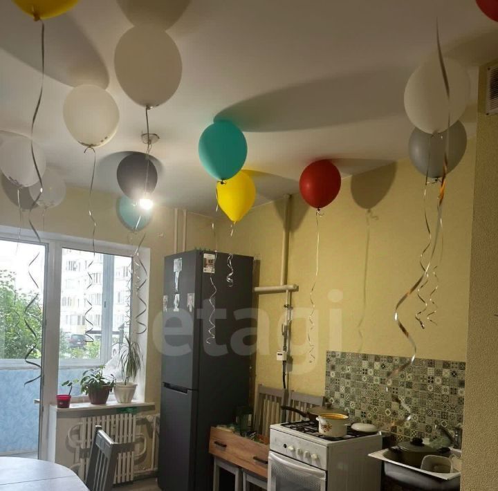 квартира г Омск р-н Центральный ул 21-я Амурская 43 фото 11