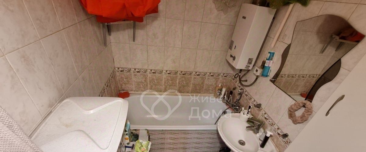 квартира г Волгоград мкр Ангарский р-н Дзержинский ул Бурейская 14 фото 9