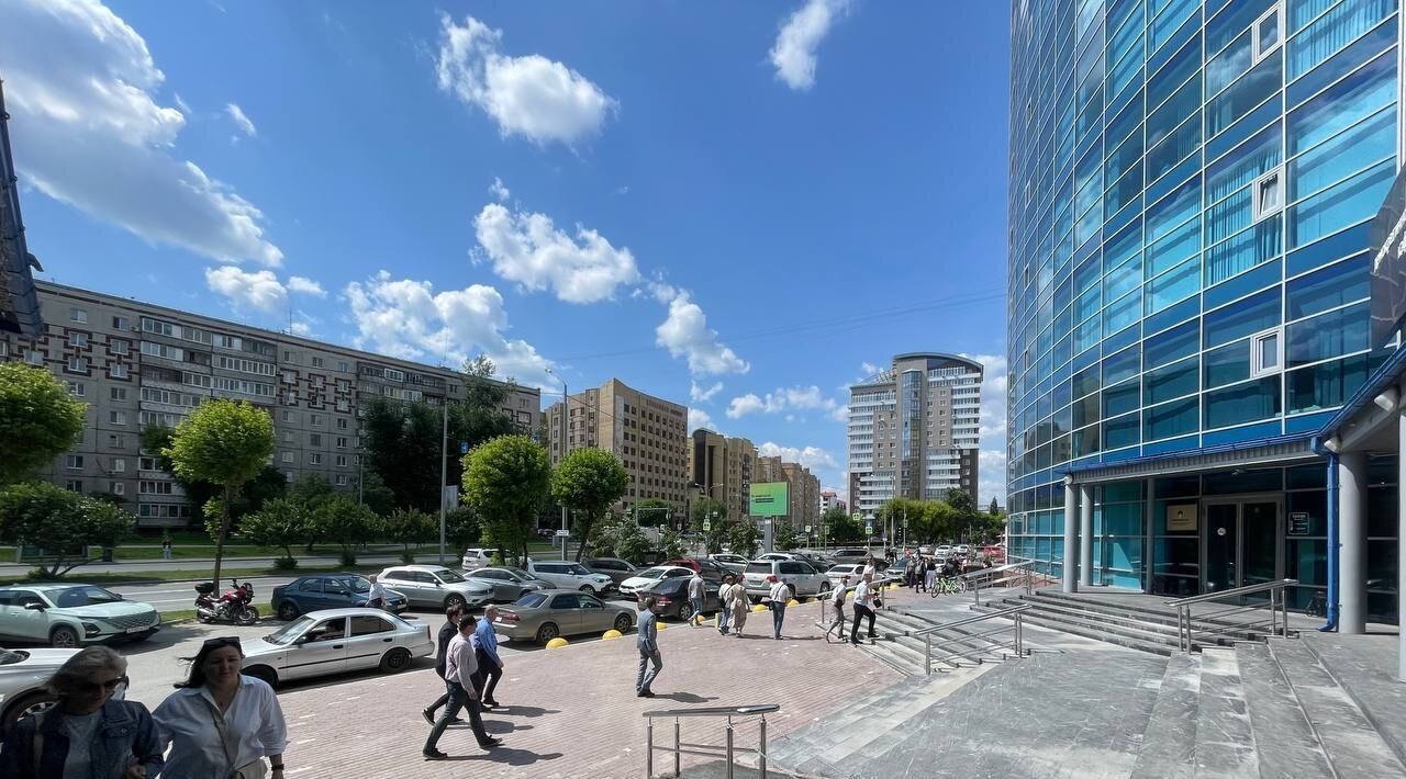торговое помещение г Тюмень р-н Центральный ул Осипенко 79 фото 4