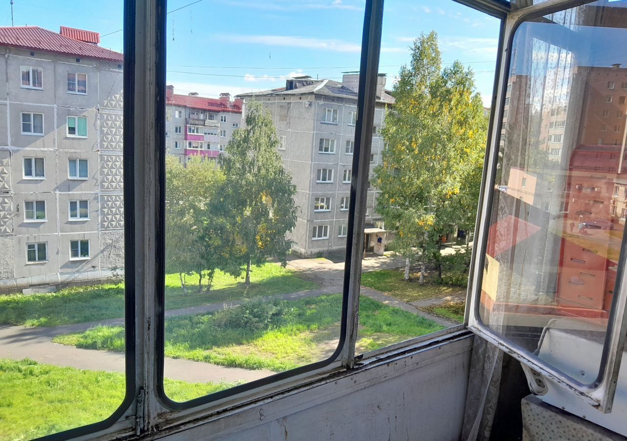 квартира г Междуреченск ул Октябрьская 24 фото 3