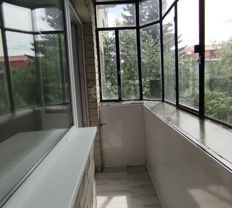 квартира г Ялуторовск ул Новикова 28 фото 8