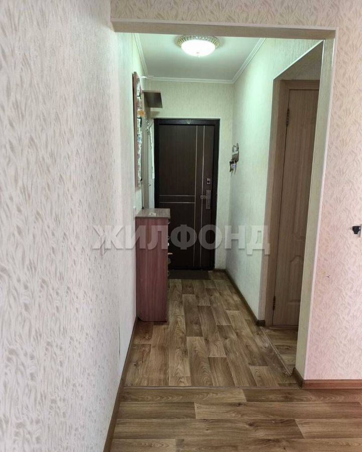 квартира г Новосибирск р-н Кировский ул Петухова 108 фото 1