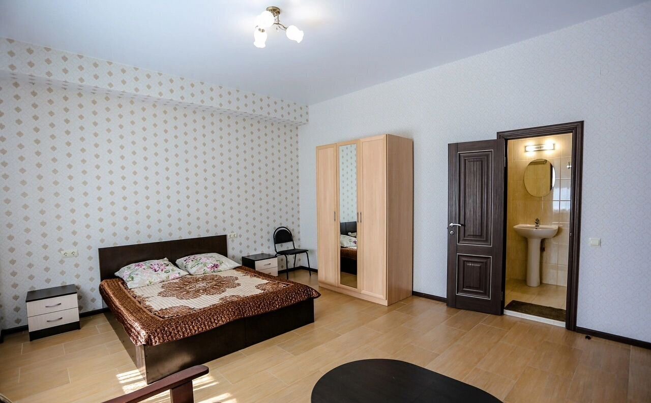 комната г Геленджик ул Красных Партизан 50 фото 1