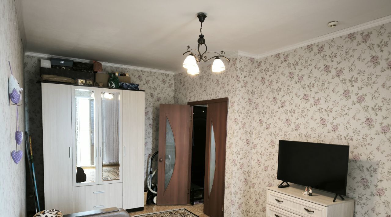 квартира г Астрахань р-н Ленинский ул Бабаевского 1к/3 фото 14