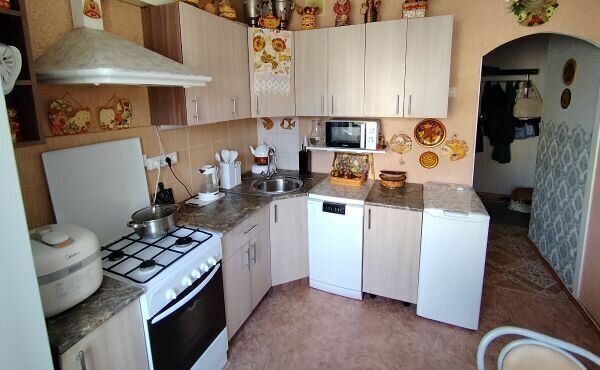 квартира г Курган мкр 6а жилой район Заозёрный, 2 фото 11