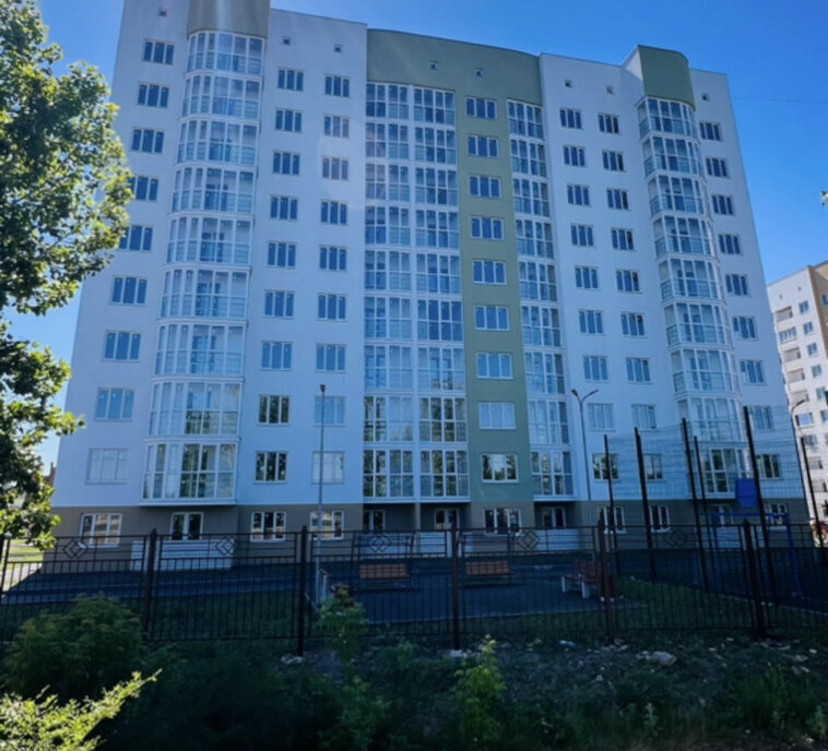 квартира г Энгельс ул Пристанская 85/2 фото 1