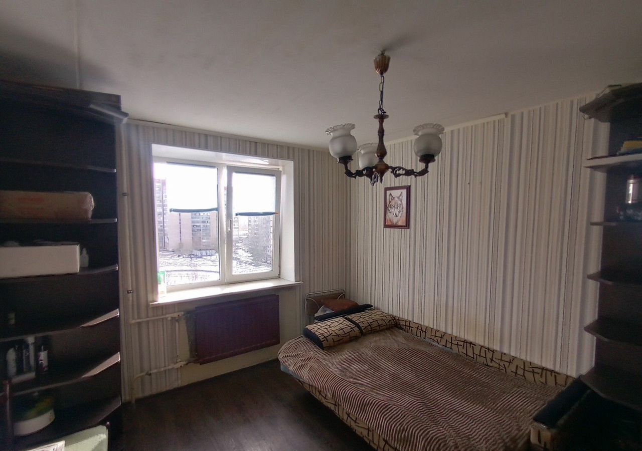 комната г Колпино б-р Трудящихся 33к/3 р-н Колпинский фото 2