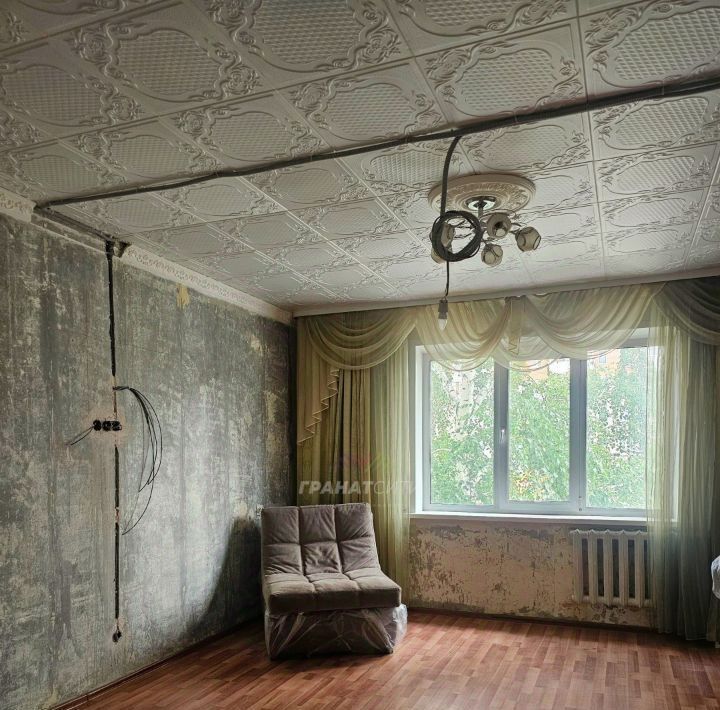 квартира г Омск р-н Центральный ул Арнольда Нейбута 11 фото 3
