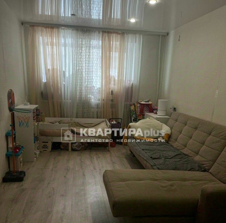 квартира р-н Невьянский г Невьянск ул Ленина 24 фото 2