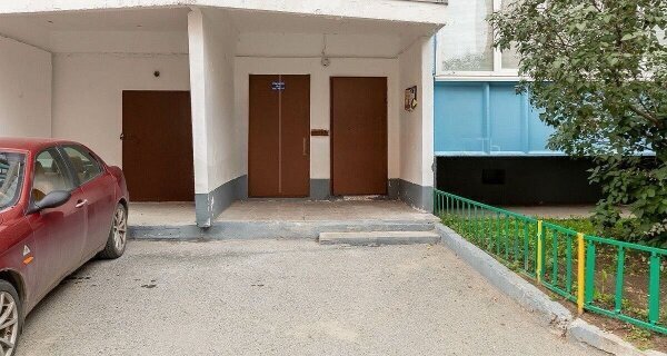дом 10к/1 6-й микрорайон фото