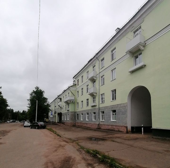 квартира р-н Ярцевский г Ярцево ул Карла Маркса 9 фото 1