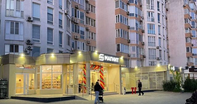 р-н Карасунский пр-кт им. писателя Знаменского 10 фото