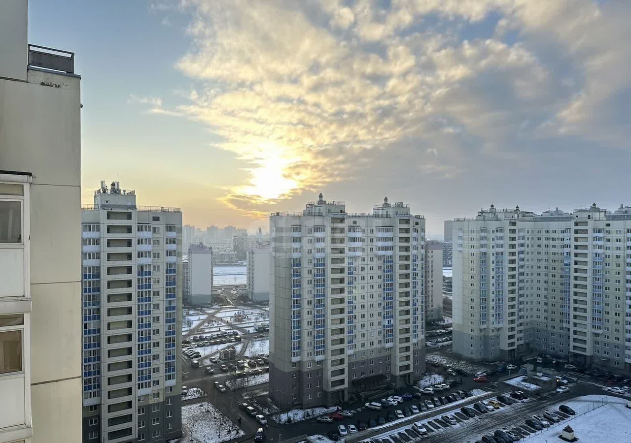 квартира г Санкт-Петербург р-н Красносельский пр-кт Героев 26к/2 фото 12