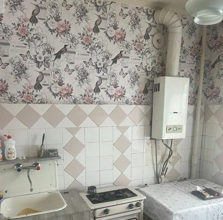 квартира г Саратов р-н Кировский ул им Жуковского Н.Е. 23 фото 4