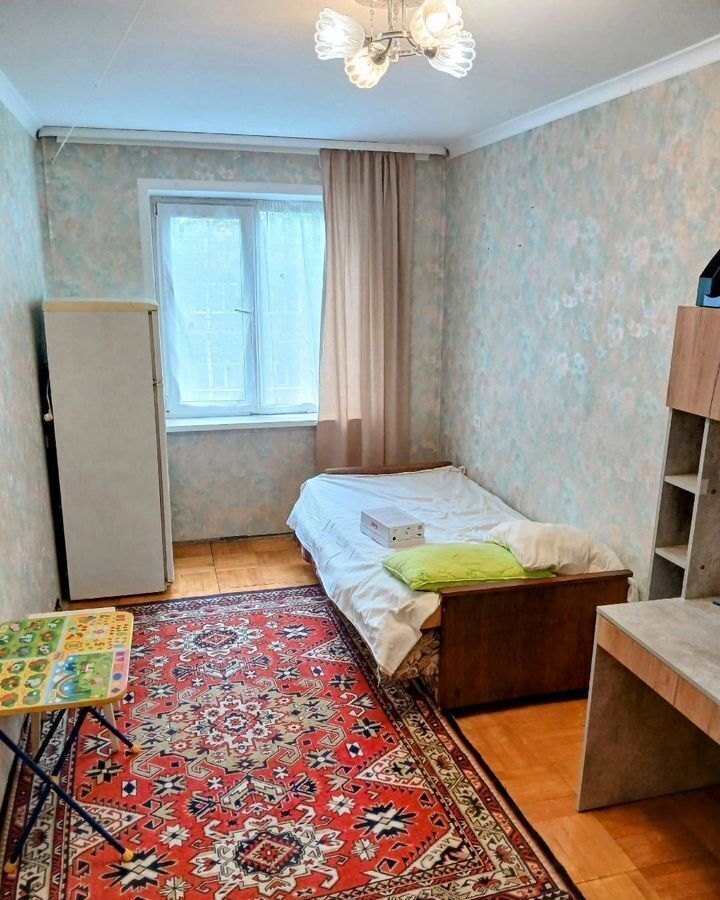 комната г Пермь р-н Свердловский ул Фонтанная 10 фото 1