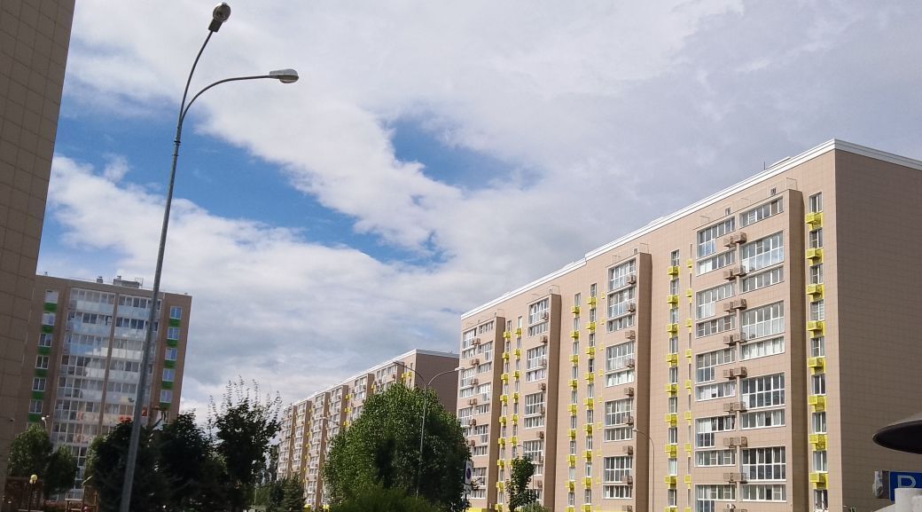квартира г Тольятти р-н Автозаводский ул Владимира Высоцкого 13 фото 1