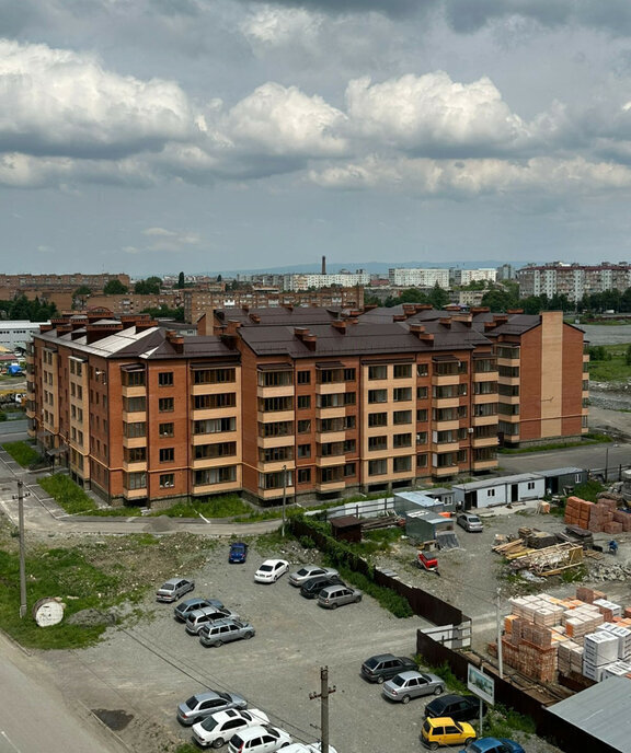 квартира г Владикавказ ул Хадарцева 39 фото 1