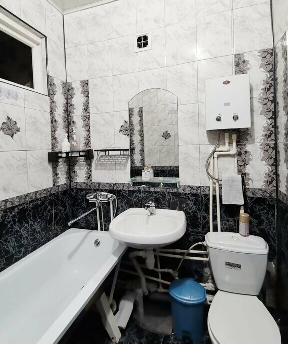 квартира г Грозный улица Хамзата У. Орзамиева, 15 фото 4