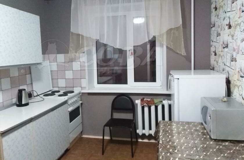 квартира г Тобольск 23, 10-й микрорайон фото 2