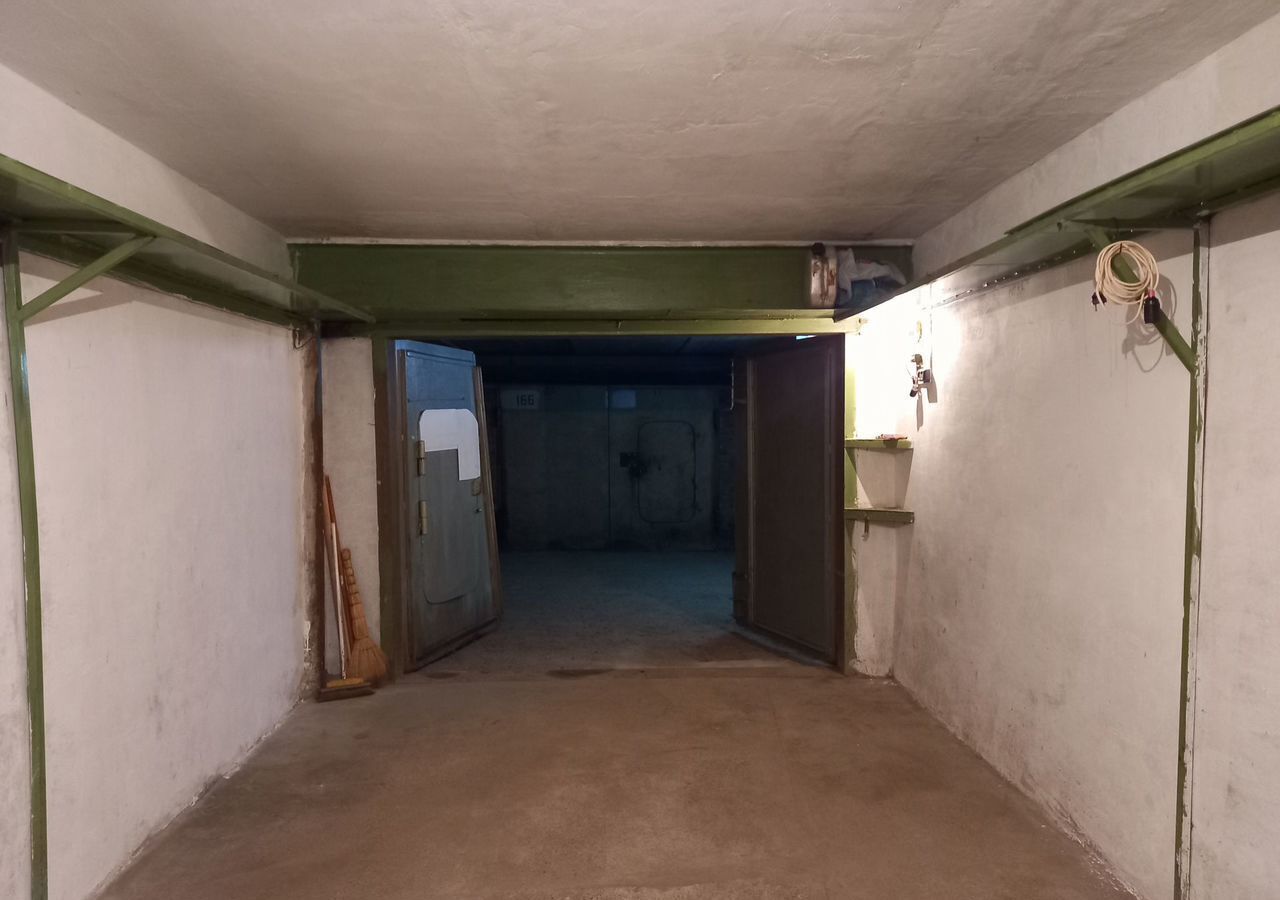 гараж г Оренбург р-н Дзержинский ул Театральная 37 фото 5