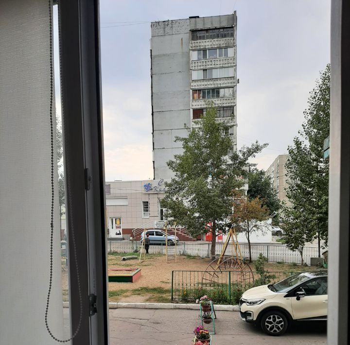 квартира г Омск р-н Ленинский ул Котельникова 10 фото 15