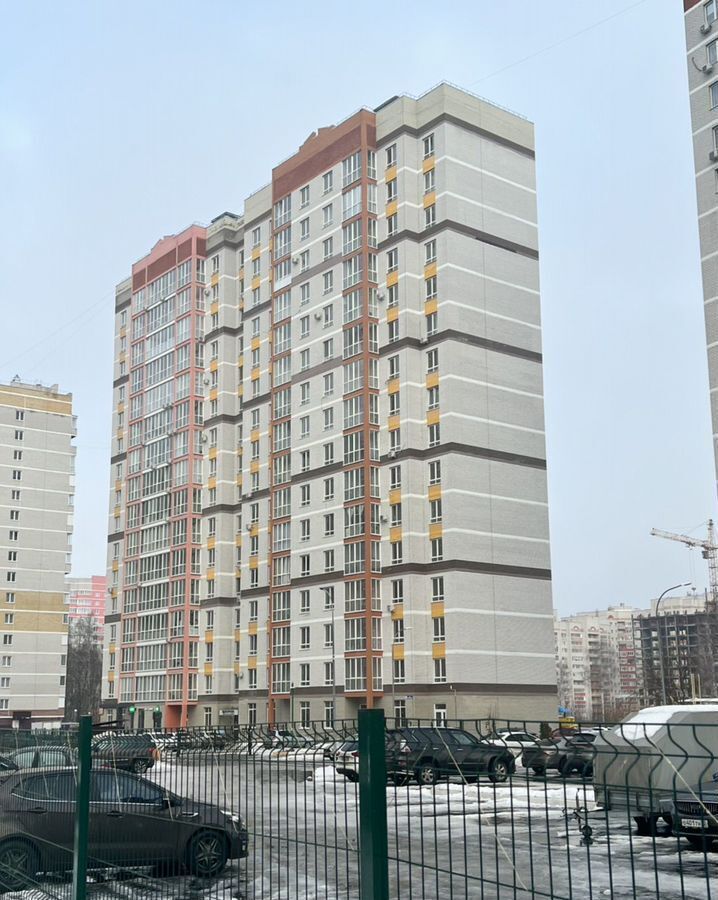 квартира г Брянск р-н Советский ул Горбатова 45а фото 3