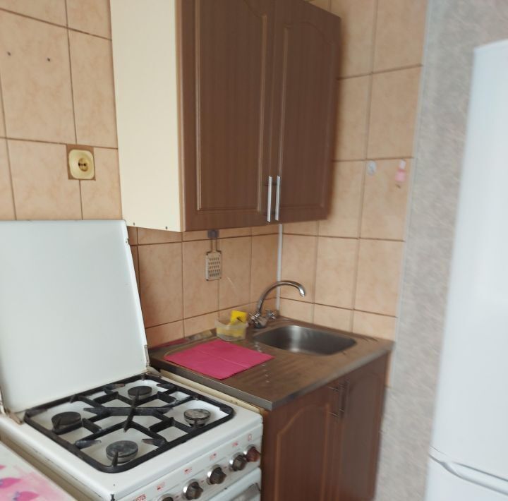 квартира г Брянск р-н Бежицкий ул 22 съезда КПСС 10 фото 5