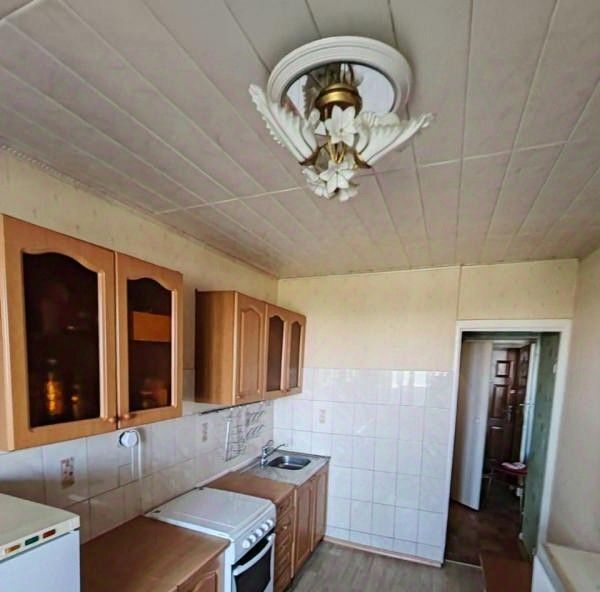 квартира г Тольятти р-н Автозаводский б-р Курчатова 7 4-й кв-л фото 4