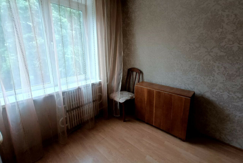 квартира г Брянск улица ого Фронта, 6А фото 3