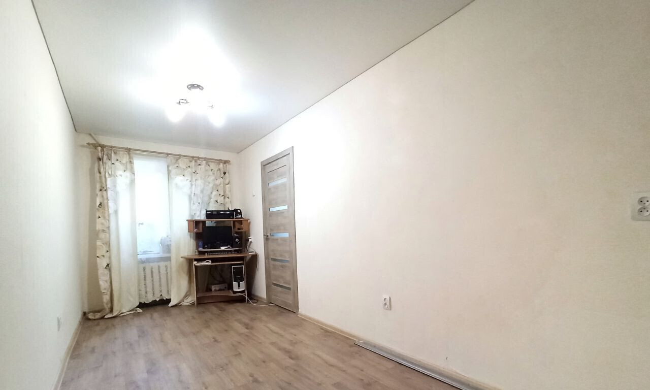 квартира г Балаково ул Минская 14 фото 6