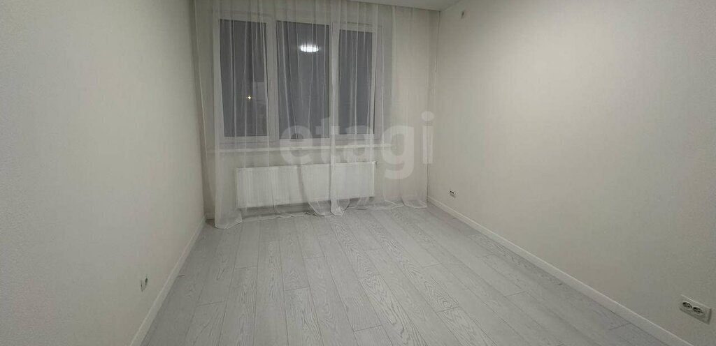 квартира г Тюмень ул Новоселов 103к/2 фото 12