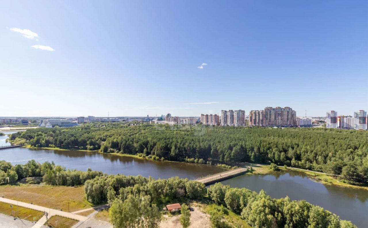 квартира г Сургут р-н Восточный наб Ивана Кайдалова 18 Тюменская обл. фото 17