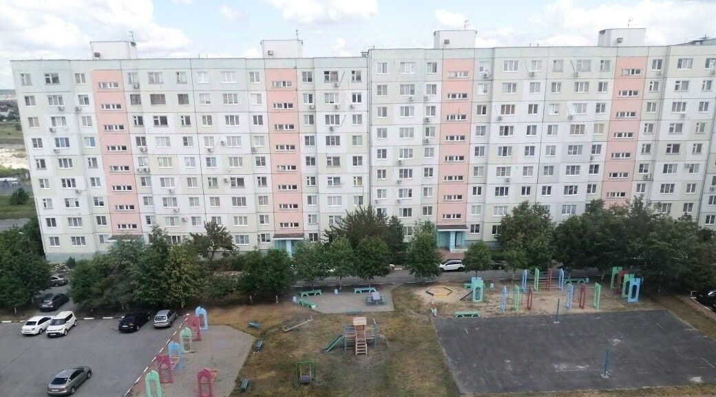 квартира г Старый Оскол Северный микрорайон 28 фото 2