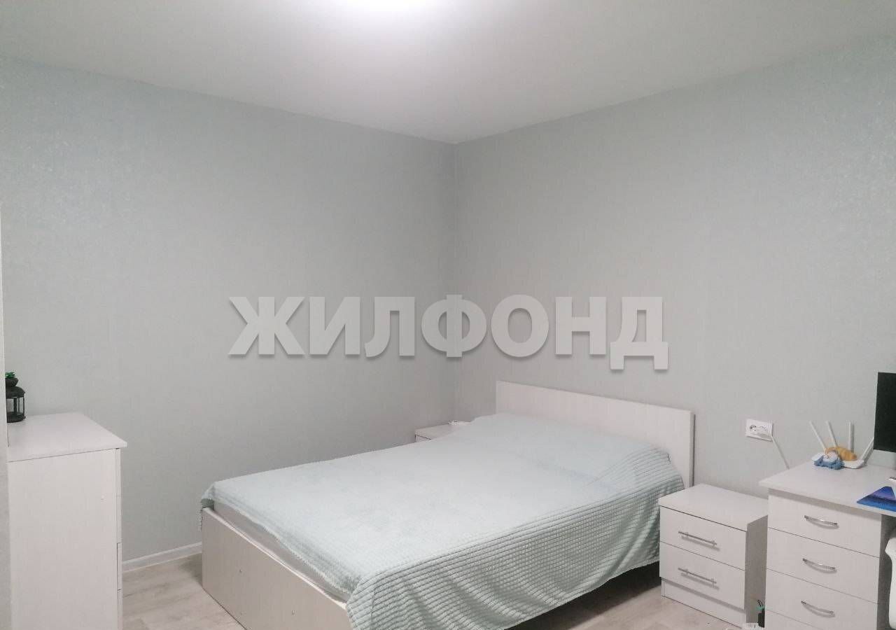 квартира г Барнаул р-н Октябрьский ул Чихачева 17 фото 18