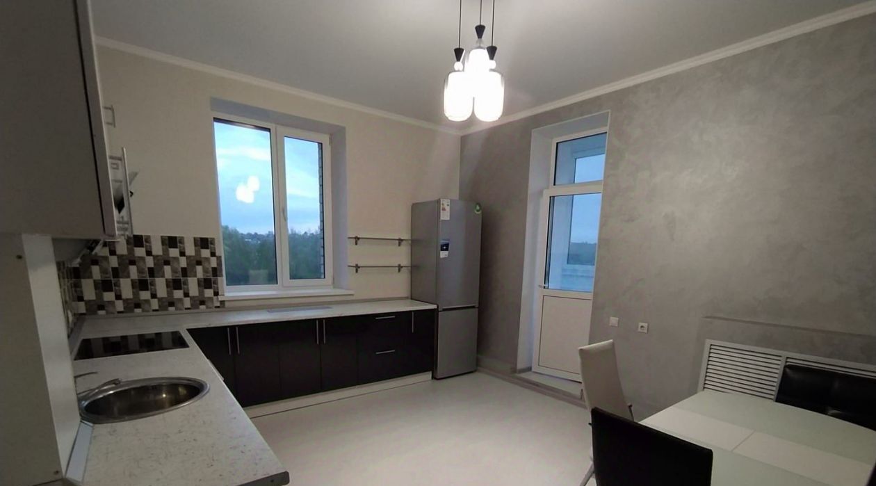 квартира г Брянск р-н Бежицкий мкр Московский 52к/1 фото 2