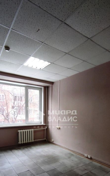 офис г Омск р-н Октябрьский ул Маяковского 81 фото 4