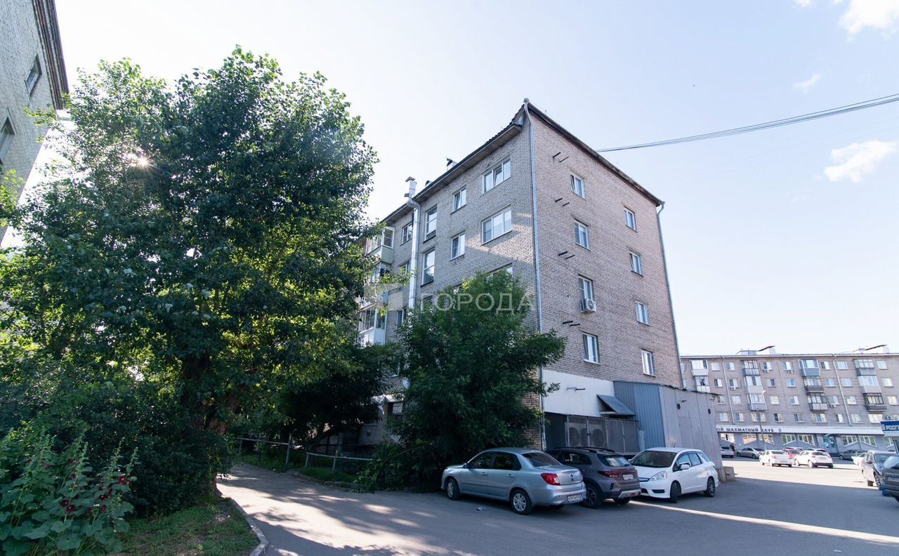 квартира г Барнаул р-н Октябрьский ул Советская 3а фото 22