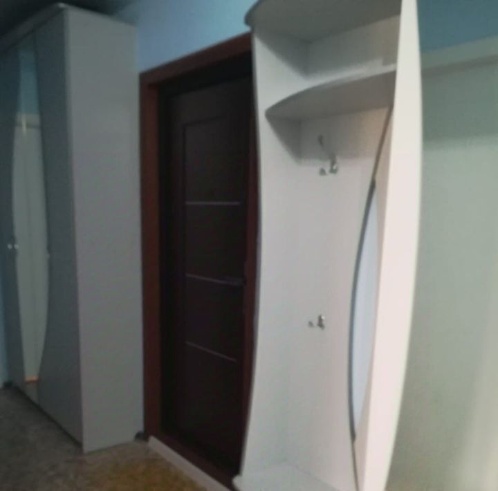 квартира г Великий Новгород ул Коровникова 12 фото 2