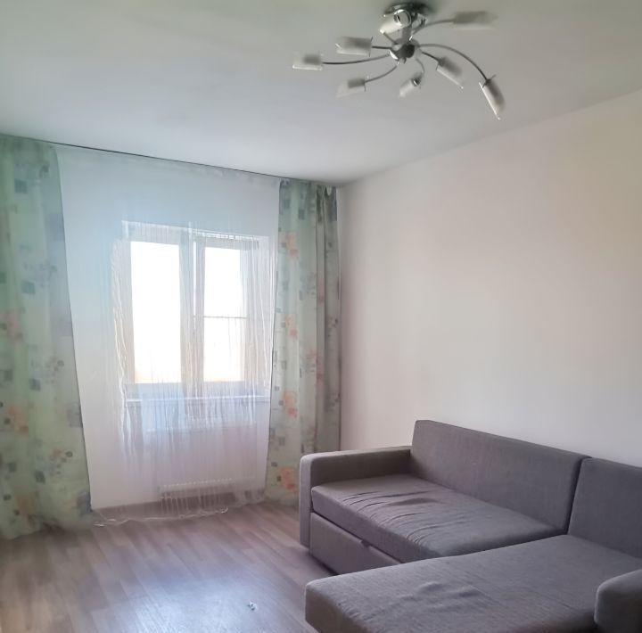 квартира г Иркутск р-н Свердловский ул Бородина 7/2 фото 1