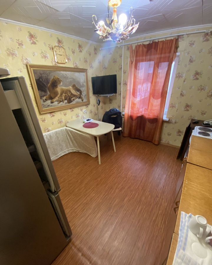 квартира г Череповец р-н Заягорбский ул Краснодонцев 22 фото 2
