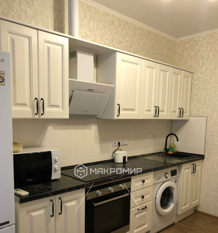 Музыкальный ул Российская 267/3 фото