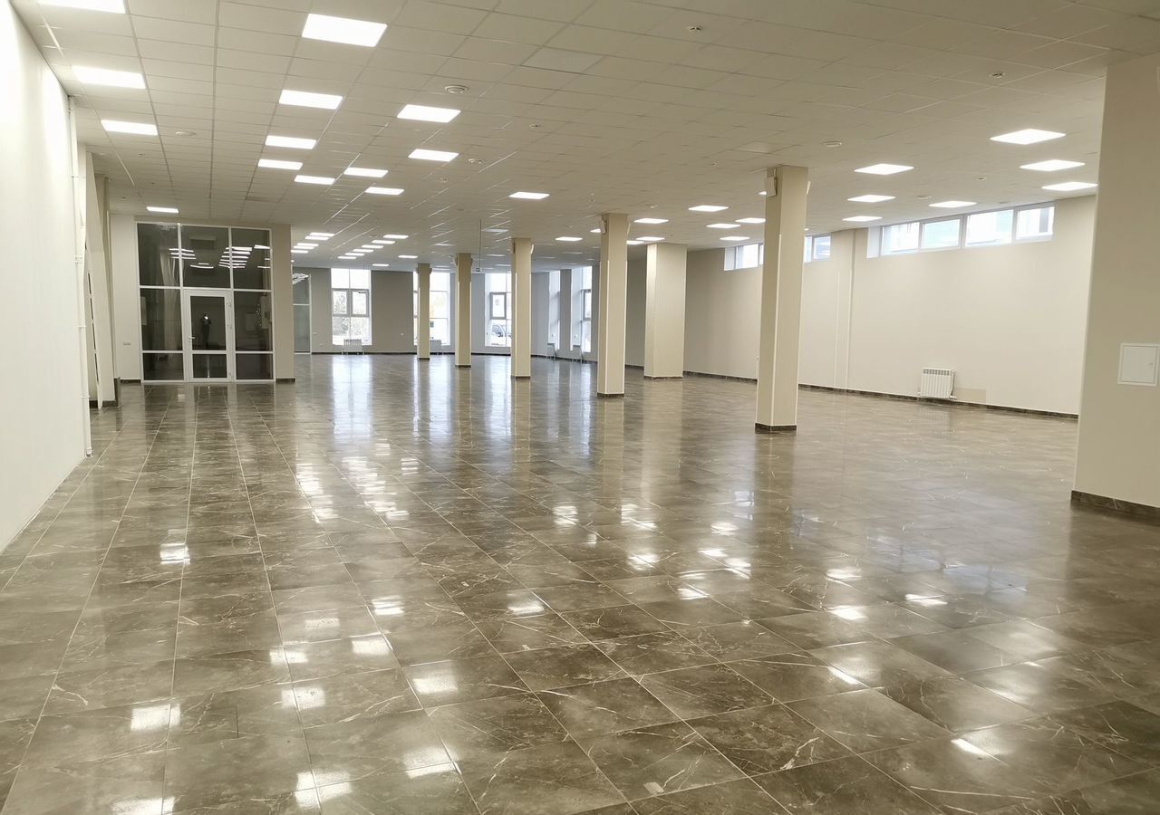 торговое помещение г Старый Оскол мкр-н Рождественский, 7 фото 5